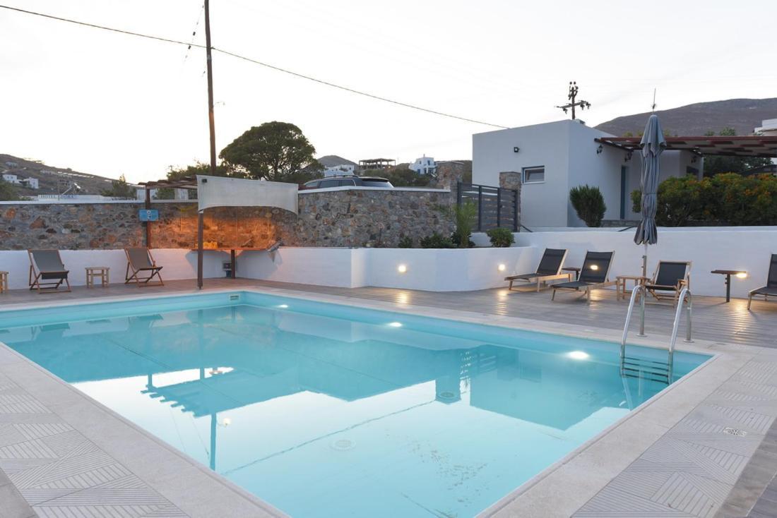 Flora'S Beach And Pool Villa In Syros Liaropá 외부 사진