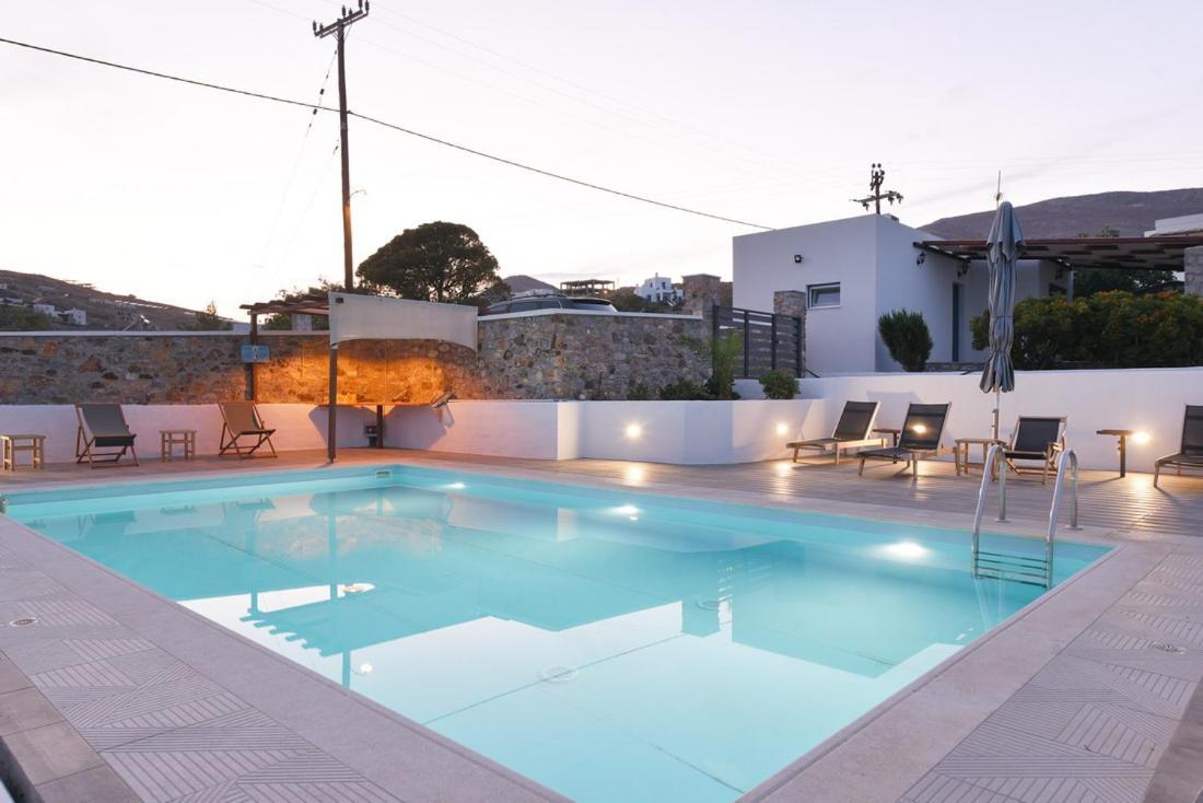 Flora'S Beach And Pool Villa In Syros Liaropá 외부 사진