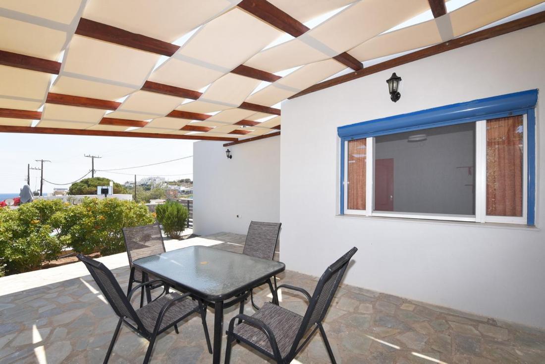 Flora'S Beach And Pool Villa In Syros Liaropá 외부 사진
