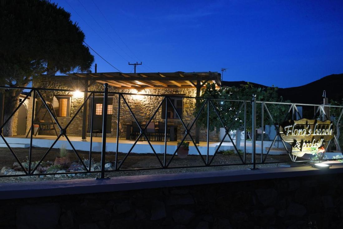 Flora'S Beach And Pool Villa In Syros Liaropá 외부 사진