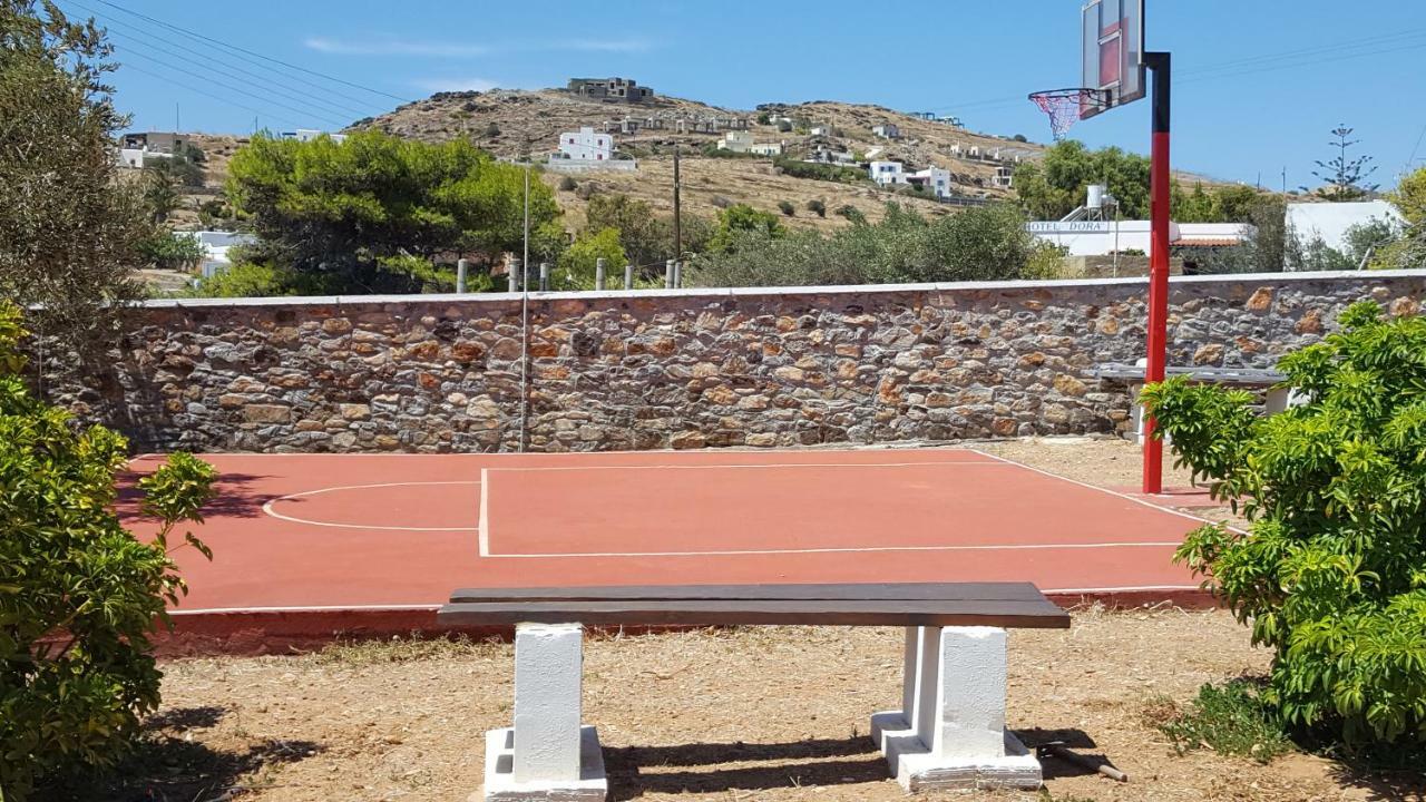 Flora'S Beach And Pool Villa In Syros Liaropá 외부 사진